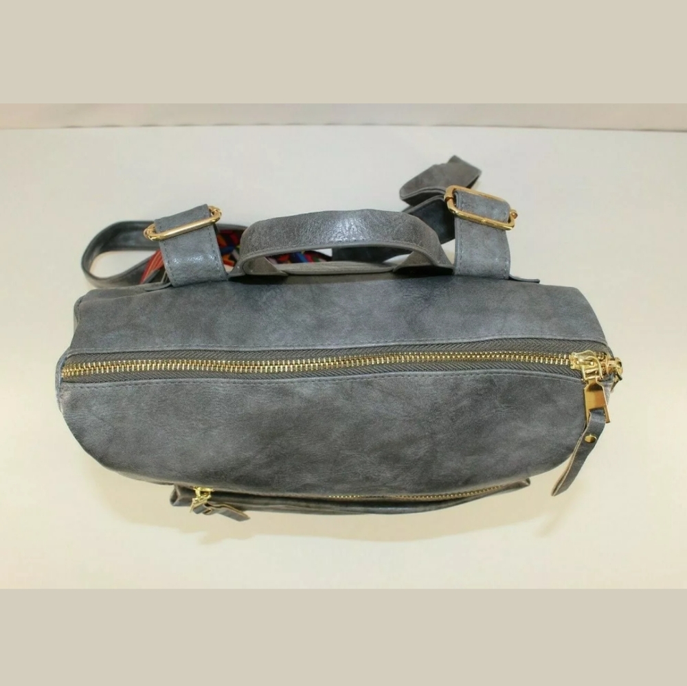 C'estle Via - Backpack/ Shoulder Bag - Picture 5 of 8
